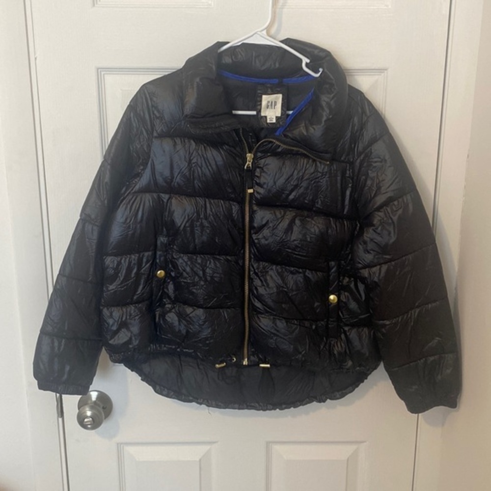 Gap black puffer jacket